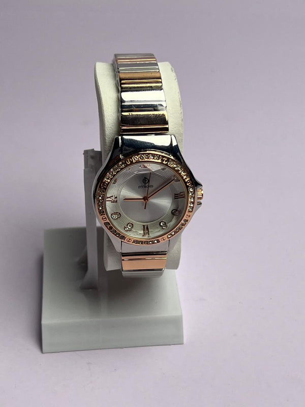 💖 Elegant Ladies Watch – Timeless Beauty, Modern Grace