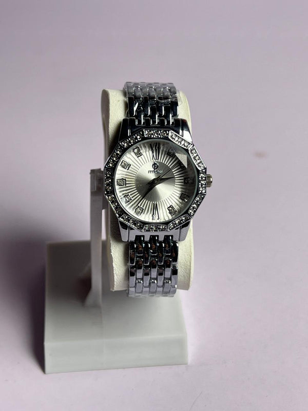 💖 Elegant Ladies Watch – Timeless Beauty, Modern Grace